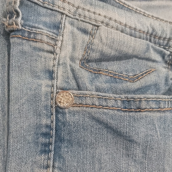 Seven7 Flare Distressed Light Blue Denim Fashion Jeans - Picture 6 of 7